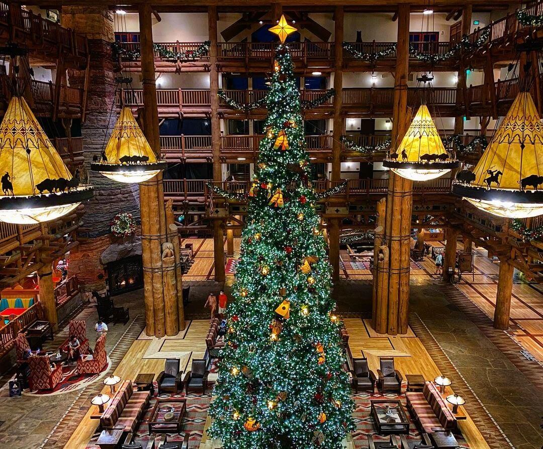Lobby Christmas Tree Wilderness Lodge