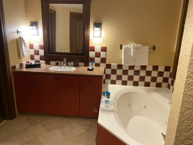 Boulder Ridge Villas - bathroom
