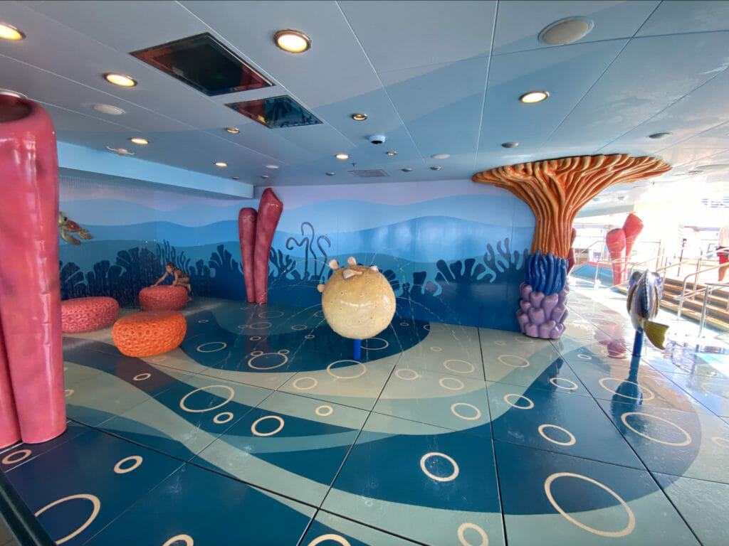 Disney Cruise Line Fantasy Dream Nemo Reef